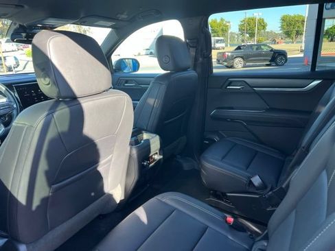 Used 2024 GMC Acadia Elevation FWD image 20