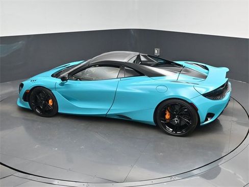 Used 2024 McLaren 750S Spider image 23