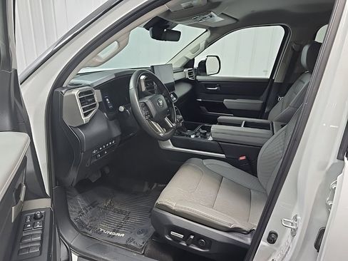 Used 2022 Toyota Tundra Limited image 28