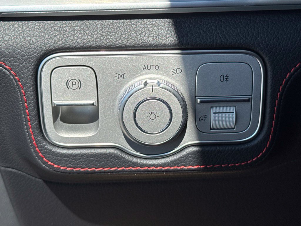 New 2026 Mercedes-Benz GLE 53 AMG 4MATIC Coupe image 23