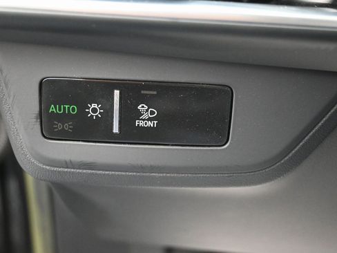 Used 2023 Audi e-tron GT Premium Plus image 24