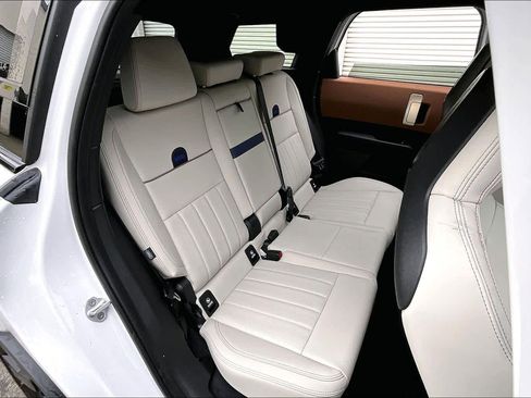 Used 2025 MINI Cooper Countryman S w/ Comfort Package Max image 29