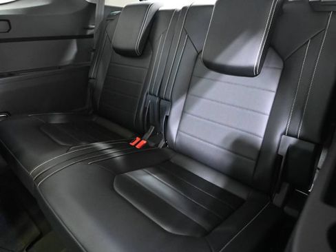 Used 2021 Volkswagen Atlas SEL Premium AWD/4WD image 10