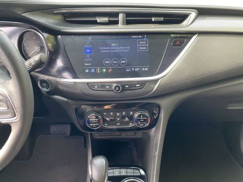 Used 2023 Buick Encore GX Select FWD image 25