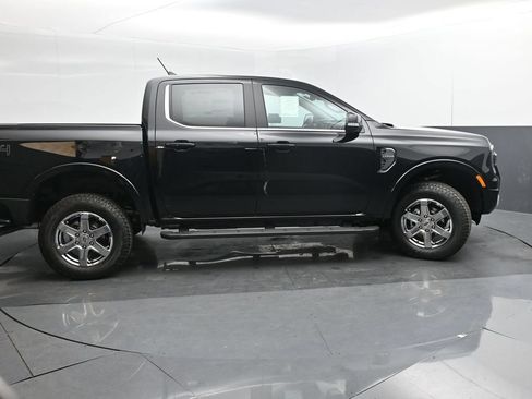 New 2025 Ford Ranger Lariat w/ Chrome Accent Package AWD/4WD image 35