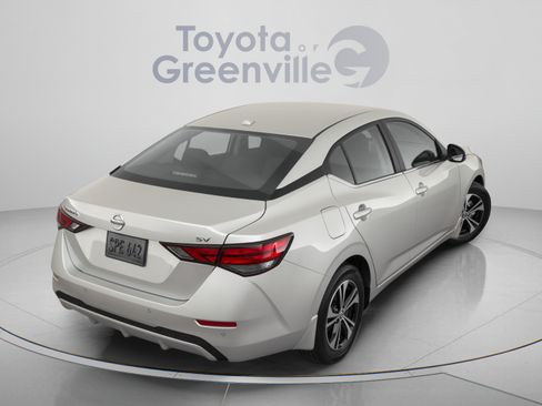 Used 2021 Nissan Sentra SV FWD image 5