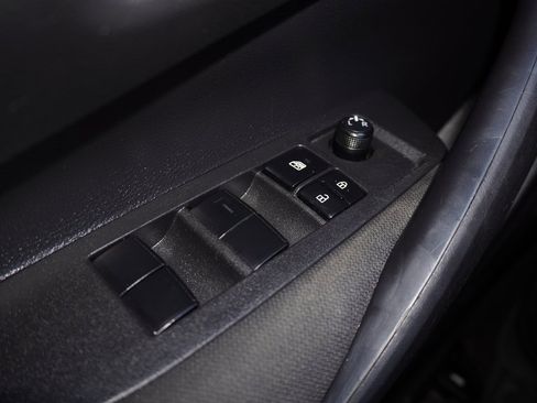 Used 2024 Toyota Corolla LE image 12