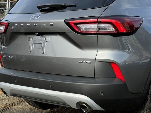 New 2026 Ford Escape Active w/ Active Premium Tech Pack image 5
