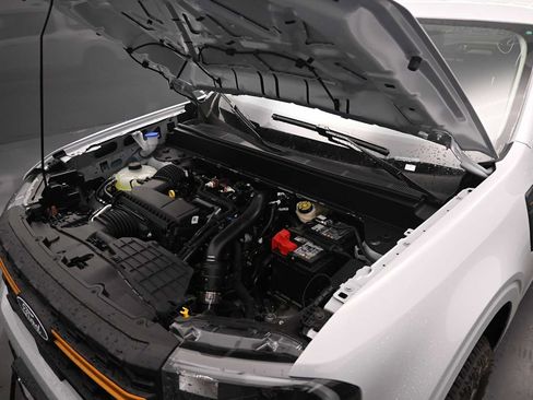 New 2026 Ford Maverick Tremor AWD/4WD image 39