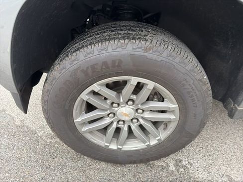 Used 2024 Chevrolet Colorado LT w/ LT Convenience Package image 10