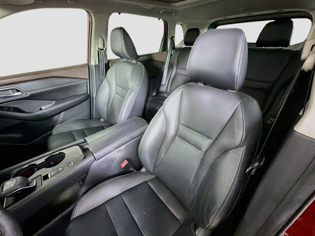 Used 2021 Nissan Rogue SL FWD image 14