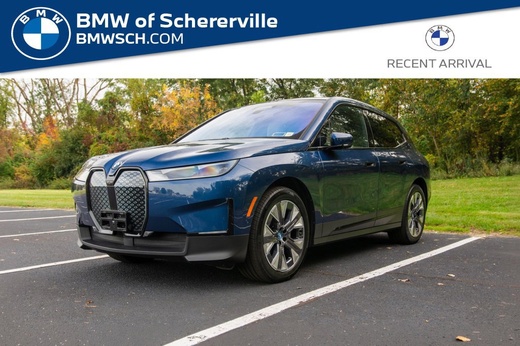 Certified 2024 BMW iX xDrive50 AWD/4WD image 1