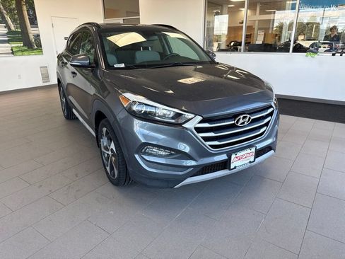 Used 2018 Hyundai Tucson Value AWD/4WD image 1