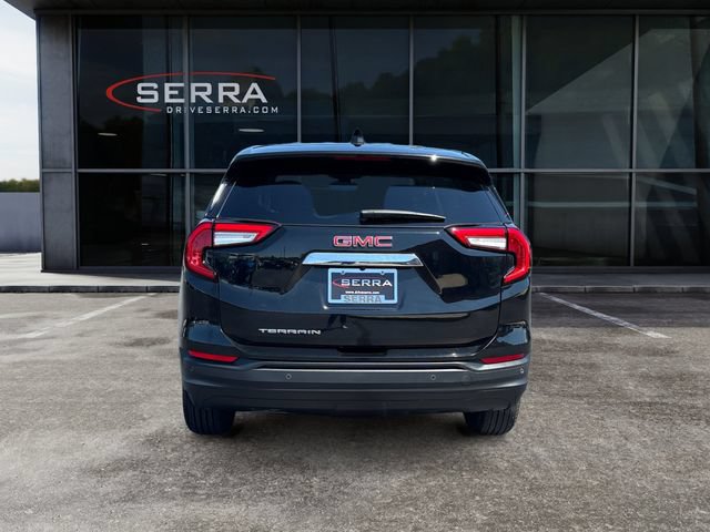 Used 2023 GMC Terrain SLE FWD image 4