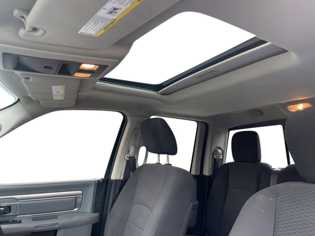Used 2019 RAM 1500 Warlock AWD/4WD image 21