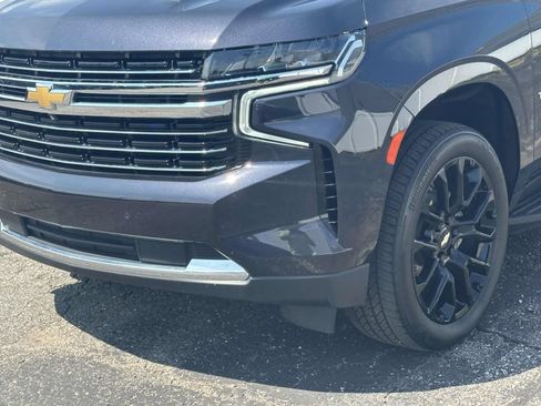Used 2023 Chevrolet Tahoe LT w/ LT Signature Package AWD/4WD image 8