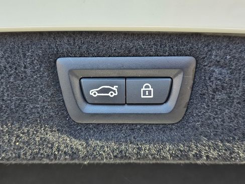 Used 2023 BMW M850i xDrive Convertible image 81