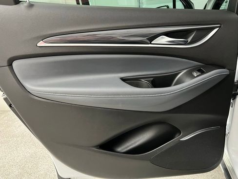 Used 2024 Buick Enclave Premium image 50