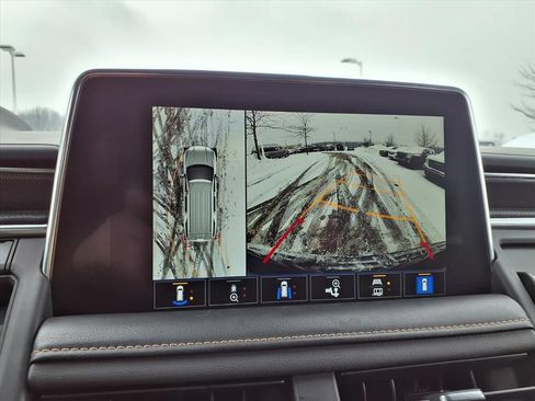 Certified 2023 GMC Yukon AT4 w/ AT4 Premium Package image 12