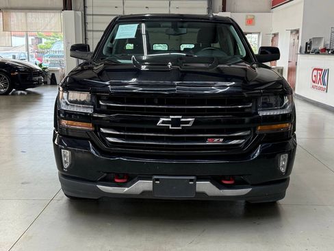 Used 2017 Chevrolet Silverado 1500 LT w/ Redline Edition AWD/4WD image 6