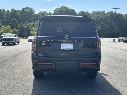 New 2025 Nissan Armada SV image 7