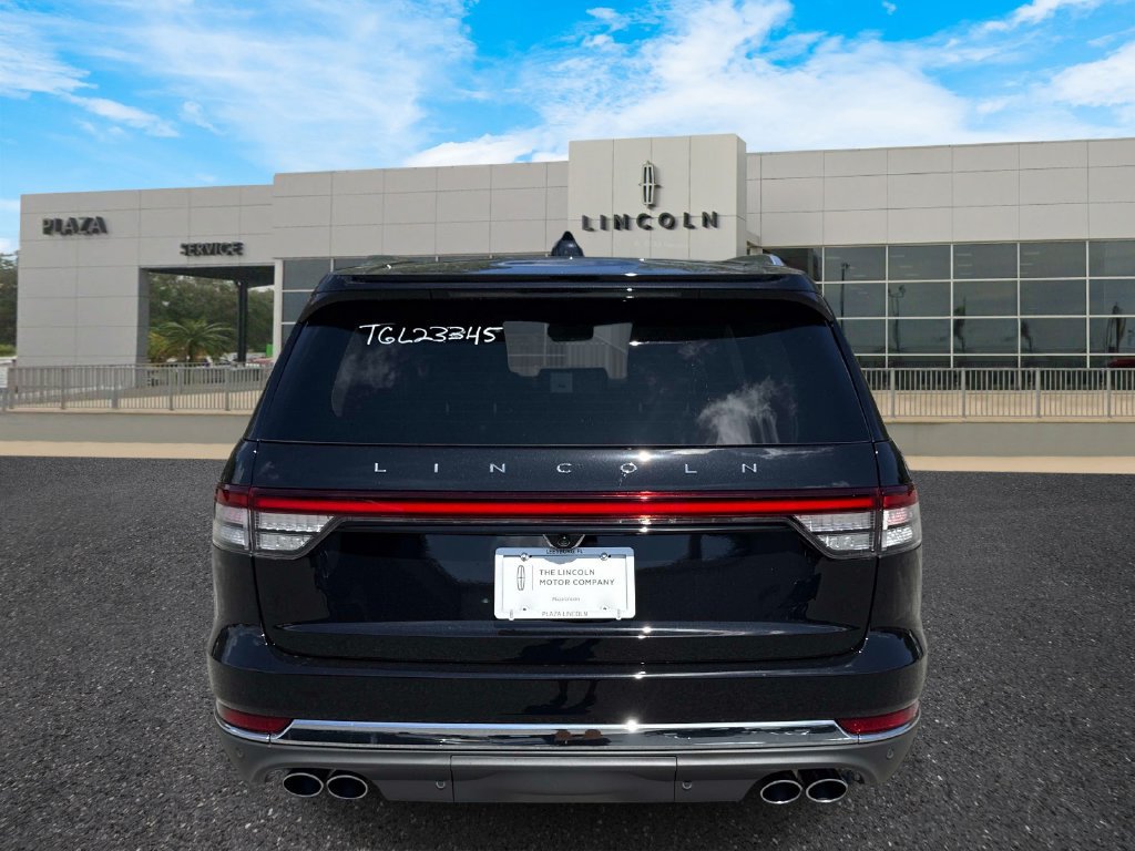 New 2026 Lincoln Aviator 2WD image 4