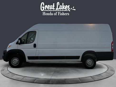 Used 2023 RAM ProMaster 3500 w/ Driver Convenience Group FWD image 2