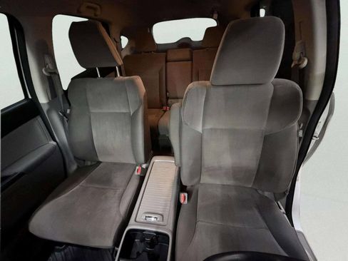 Used 2014 Honda CR-V LX image 15