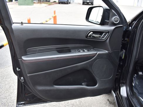 Used 2023 Dodge Durango GT image 24