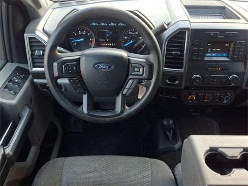 Used 2017 Ford F250 XLT image 12