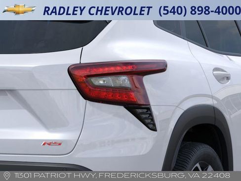 New 2026 Chevrolet Trax RS w/ Sunroof Package image 11