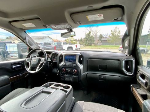 Used 2021 Chevrolet Silverado 3500 LT w/ Convenience Package AWD/4WD image 36