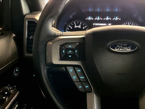 Used 2021 Ford Expedition XLT image 23