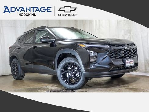 New 2026 Chevrolet Trax LT FWD image 1