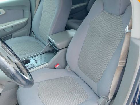 Used 2012 Chevrolet Traverse LS FWD image 14