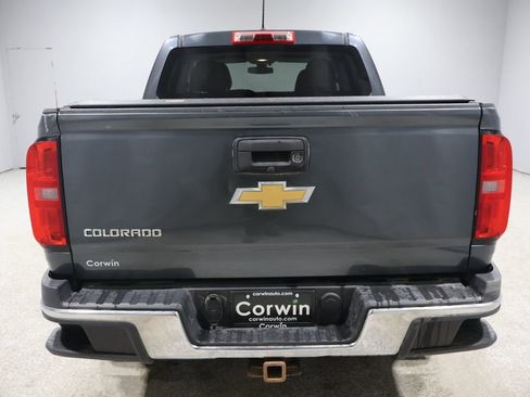 Used 2015 Chevrolet Colorado W/T w/ WT Convenience Package image 3