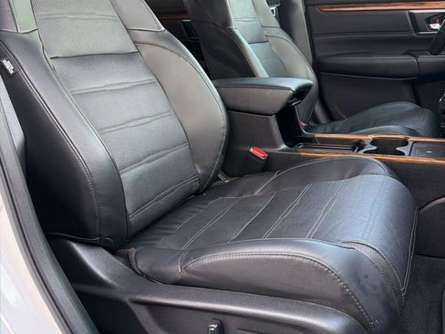 Used 2020 Honda CR-V Touring image 8