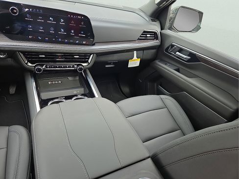 New 2026 Chevrolet Tahoe Z71 AWD/4WD image 13