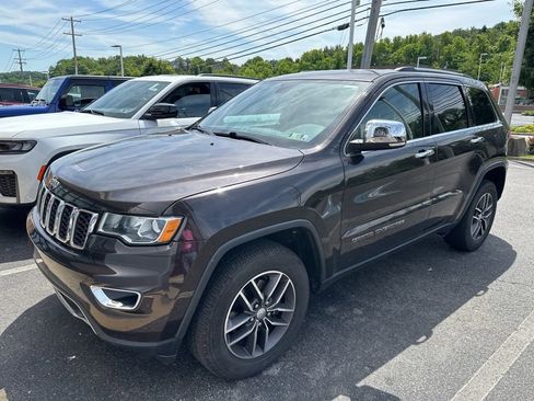 Used 2017 Jeep Grand Cherokee Limited AWD/4WD image 1
