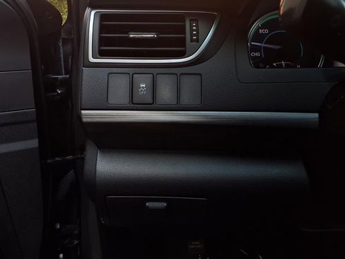 Used 2015 Toyota Camry XLE FWD image 14