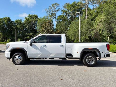 Used 2020 GMC Sierra 3500 Denali w/ Denali Ultimate Package AWD/4WD image 2