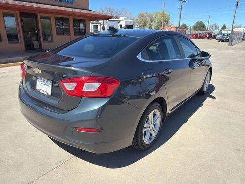 Used 2017 Chevrolet Cruze LT w/ Convenience Package image 3
