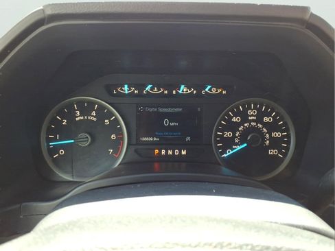Used 2018 Ford F150 XLT w/ Equipment Group 302A Luxury AWD/4WD image 13