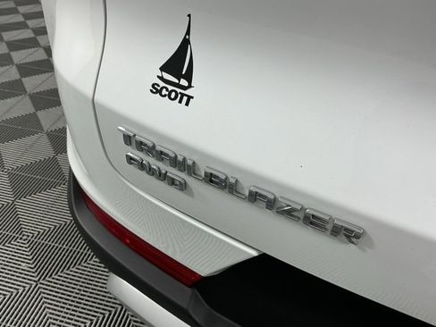 Used 2023 Chevrolet TrailBlazer LT w/ Convenience Package image 21