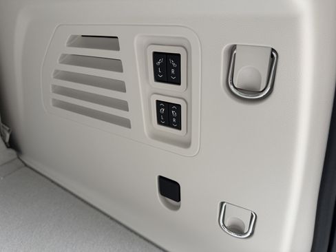 New 2026 Buick Enclave Avenir w/ Super Cruise Package image 10