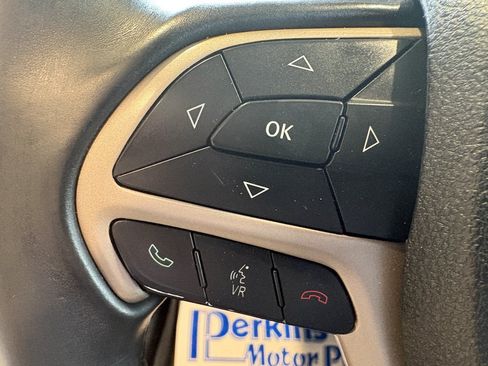 Used 2014 Jeep Cherokee Latitude AWD/4WD image 13