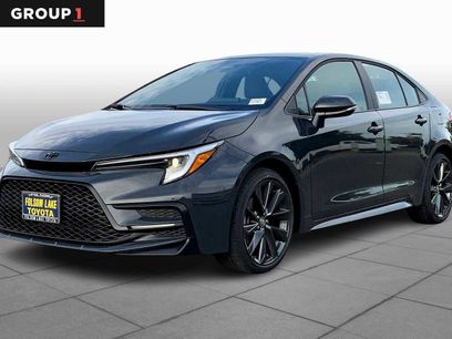 New 2025 Toyota Corolla SE