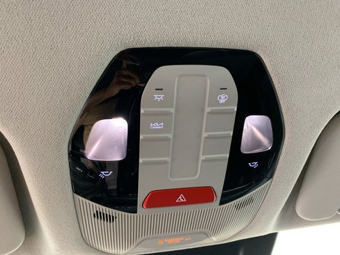 Used 2025 Kia K4 FWD image 28