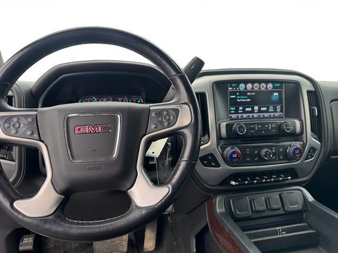 Used 2018 GMC Sierra 1500 SLT image 12