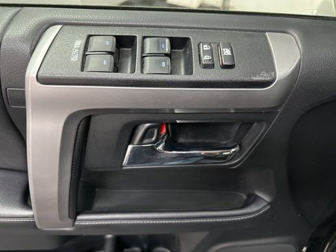 Used 2022 Toyota 4Runner SR5 Premium w/ Moonroof Package image 18